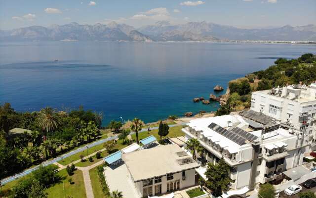 InnAntalia Hotel