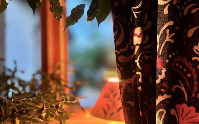 U Kitayskoy Besedki Guest House