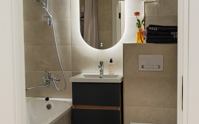 Uyutny Ugolok v Samom Tsentre Goroda Flat
