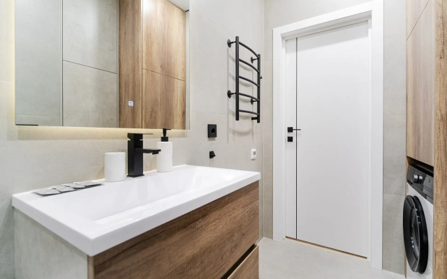 Kvartira Dizajnerskij Apartament V Premium-ZK Radom S G-Drive Arenoj
