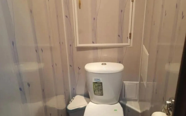 Квартира 1-й Микрорайон 8