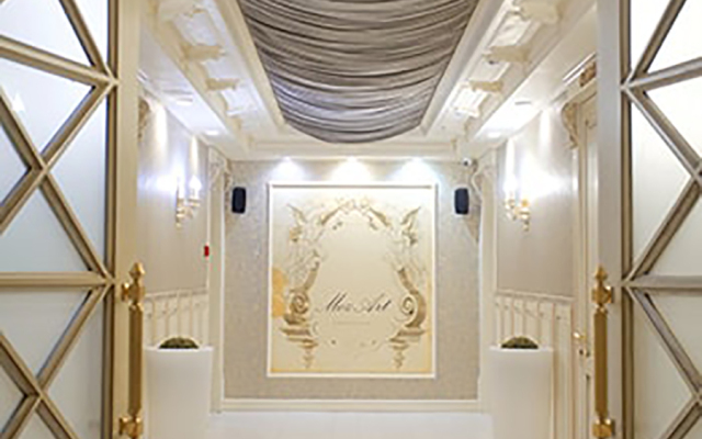 Classic Grand Hotel