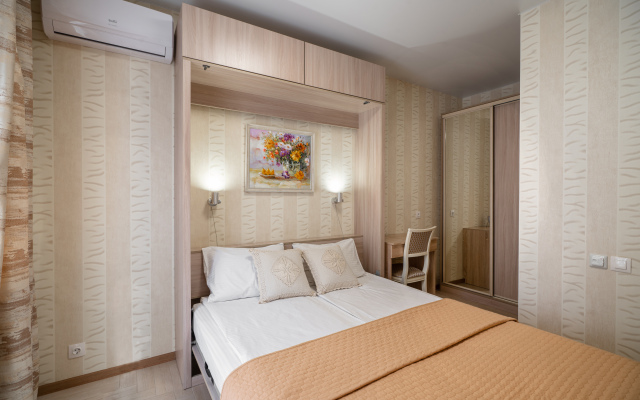 Na Beregu Morya Flat