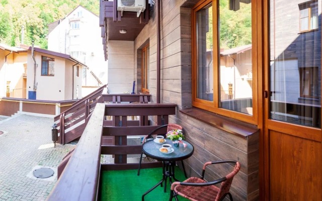 Апартаменты More Rooms на Эстонской 88/11