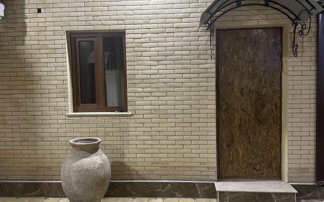 Dolon House Guest House