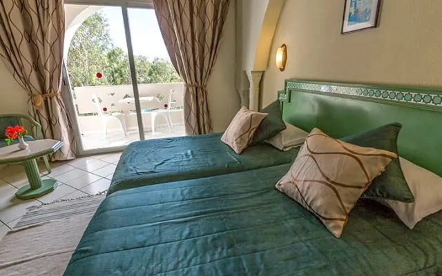 Отель Tunisia Lodge