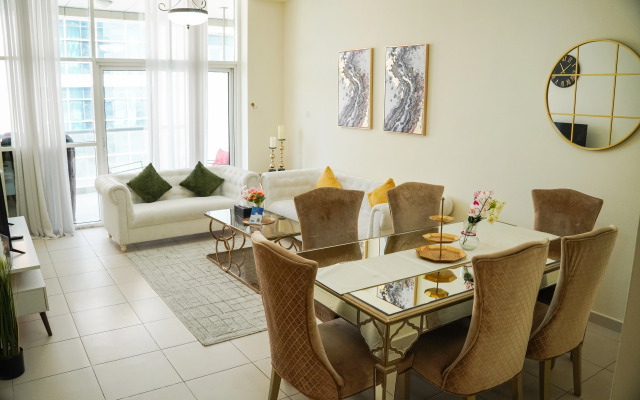 Апартаменты Stunning Canal And Burj View