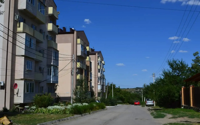 Uyutnaya odnokomnatnaya kvartira v spalnom rayone Flat