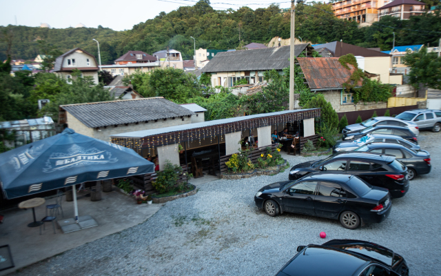 Mari Guest house