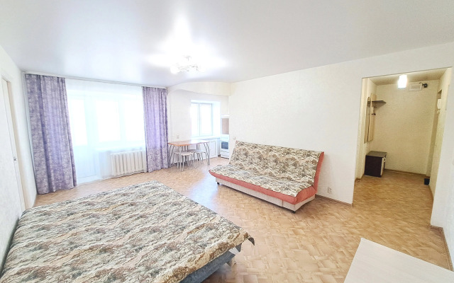 Dvukhkomnatnaya Prospekt Komsomolskij 15 Flat