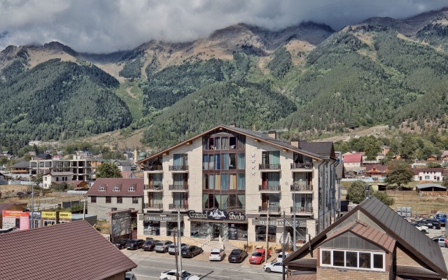 GrandShale Hotel