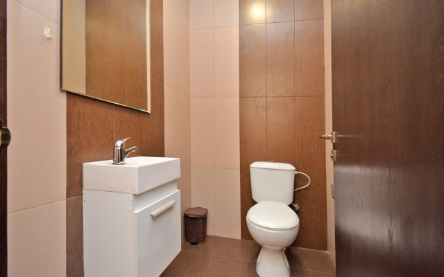 3-Komn. Na Severnom Prospekte, Hh882 Flat