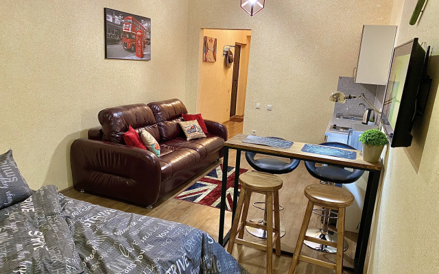 Апартаменты Лофт-Студия с видом на воду