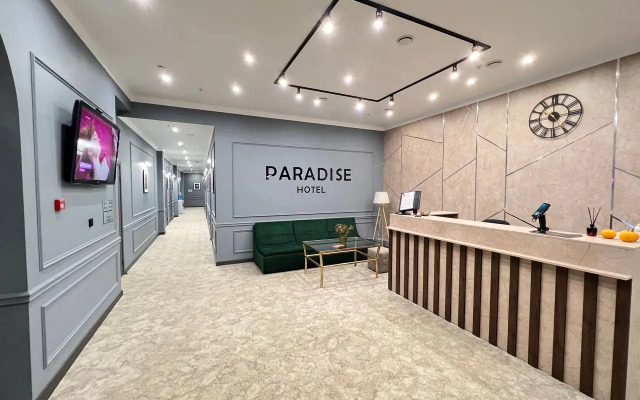 Paradise Hotel