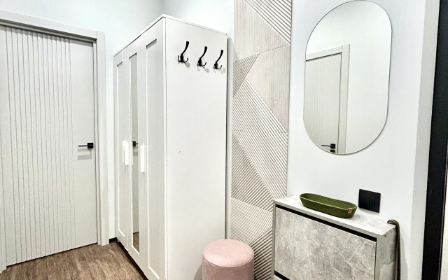 Gray-Pink Cozy Home Flat