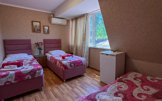 Milana Hotel