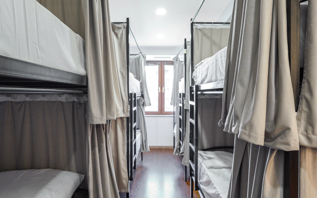 Best Way Hostel