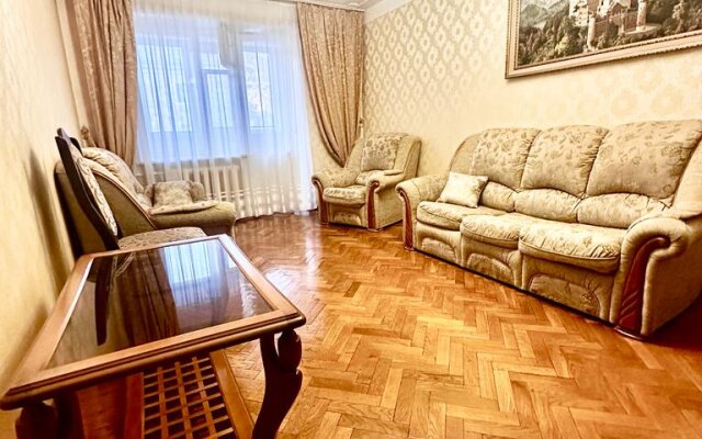 Квартира Уютная Трёшка