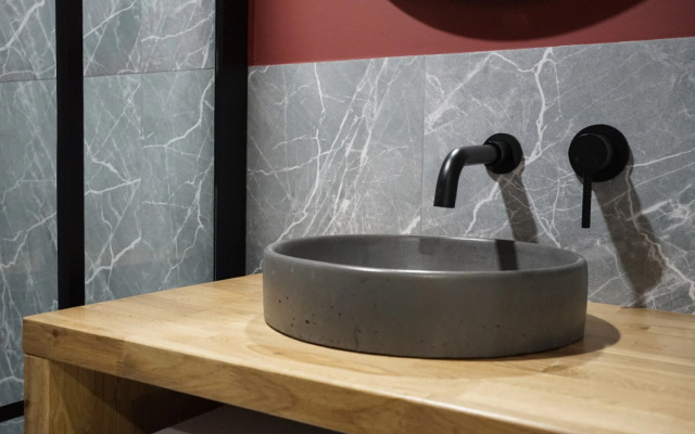 Апартаменты Pavlov Бордовая