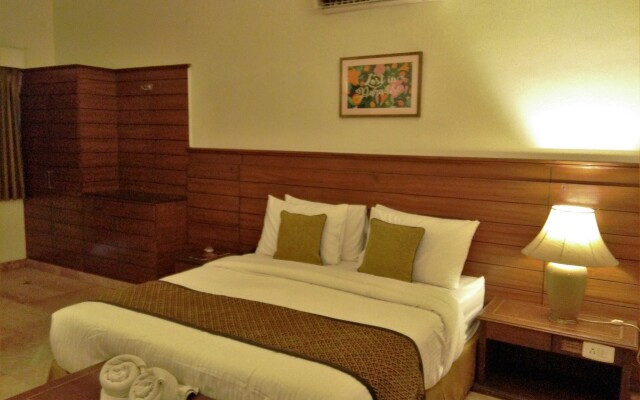 Dayal Lodge - A Boutique Hotel