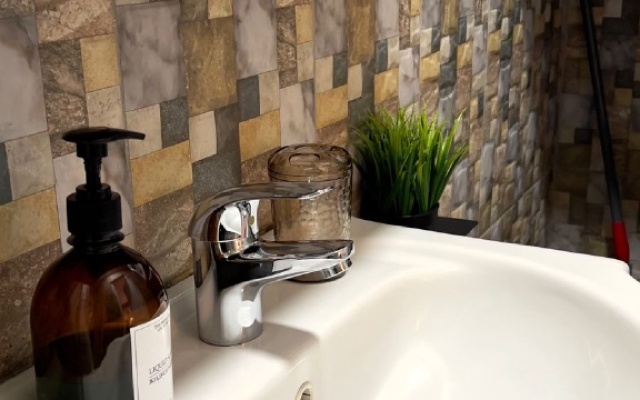 Na Orbitovskoy 20/12 Apartments