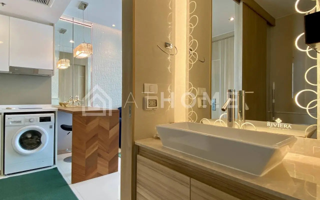 Riviera Wongamat Beach Apartment Hotel