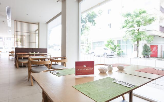 ZEN Premium Marlin Plaza Patong Hotel