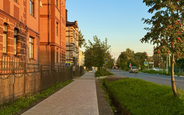 Prostornaya Odnushka Ryadom S Tsentrom Apartment