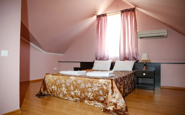 Отель Калипсо