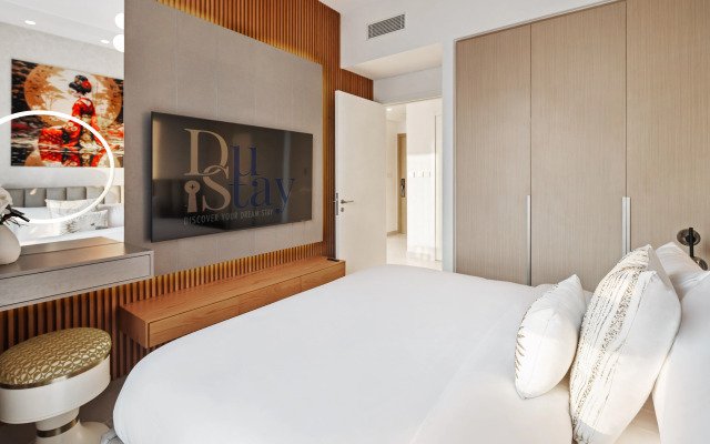 Elegant 2-Bedroom Apartment in Dubai Creek Harbour, Apartments