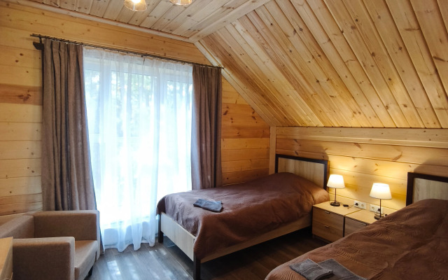 Частный дом Дом для семьи и небольшой компании