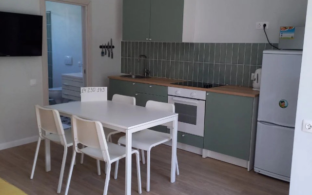 Fruktovy Sad, 2 Etazh Apartments
