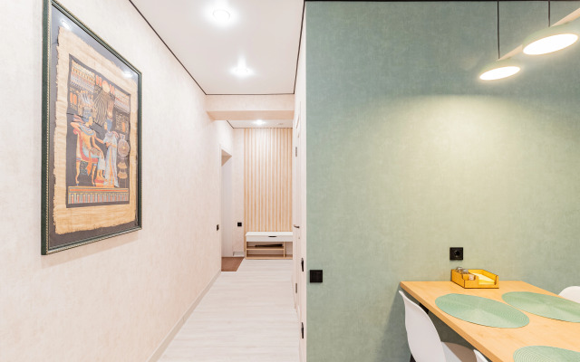 Апартаменты Стильная Евротрешка с Ретро-Проигрывателем