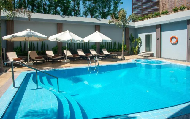 Отель Novotel Cairo El Borg