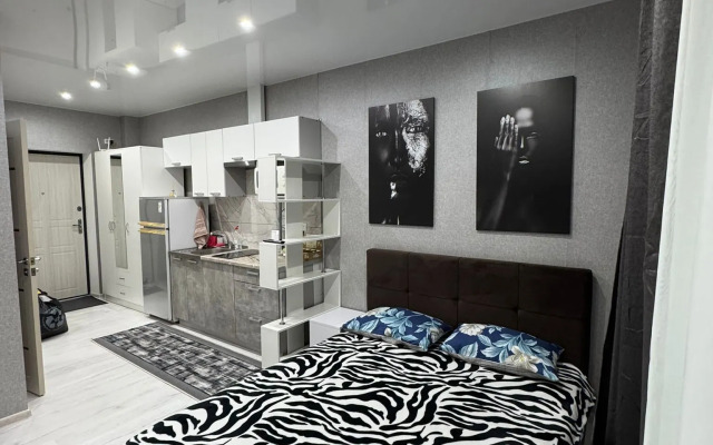 Na Ulitse Zhoresa Alfyorova 12 Flat