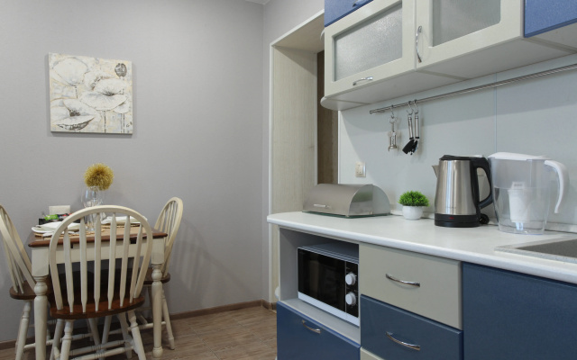 Kvartira Atmosfera Set' Apartamentov i Kvartir Posutocno v Lipecke Sepot Cvetov Mesto Gde Kazdaa Detal' Sozdana Dla Vasego Komfortnogo Otdyha