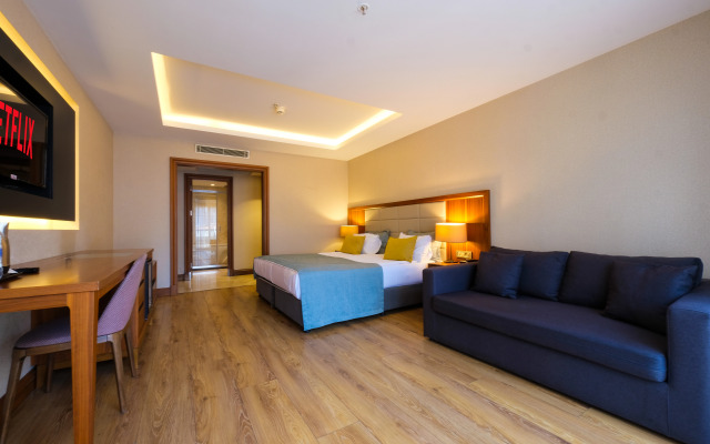 Endless Art Hotel