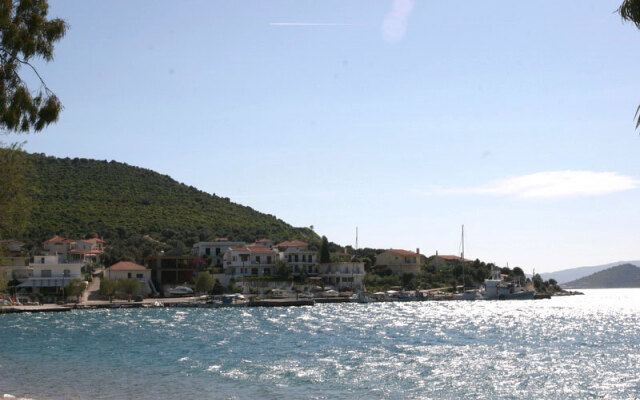 Korali Aparthotel