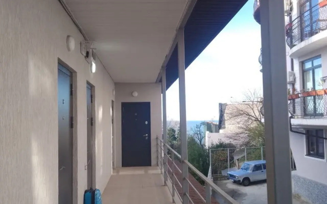 Lazurnoye Gnezdyshko Flat