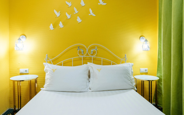 Sova Na Profsoyuznoy Hotel