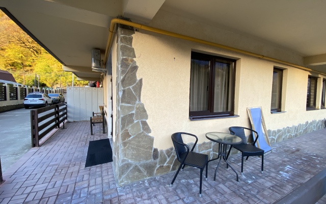 Na Berezovoj Apartments