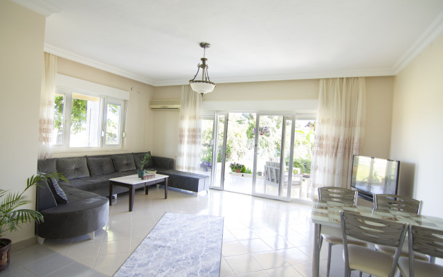 Akdenizevleri  2+1 Garden Floor Apartments