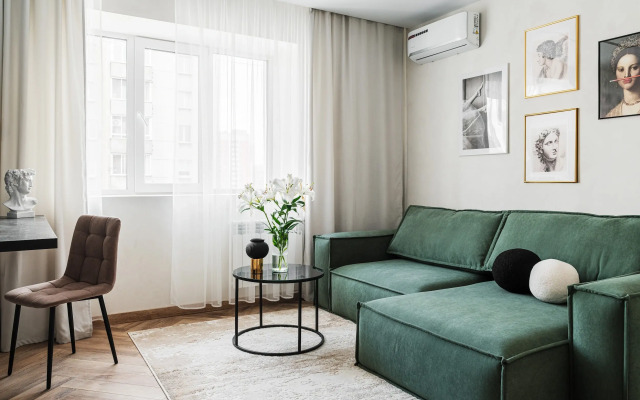 Dvukhkomnatnaya S Novym Remontov Naprotiv Opernogo Teatra Apartments