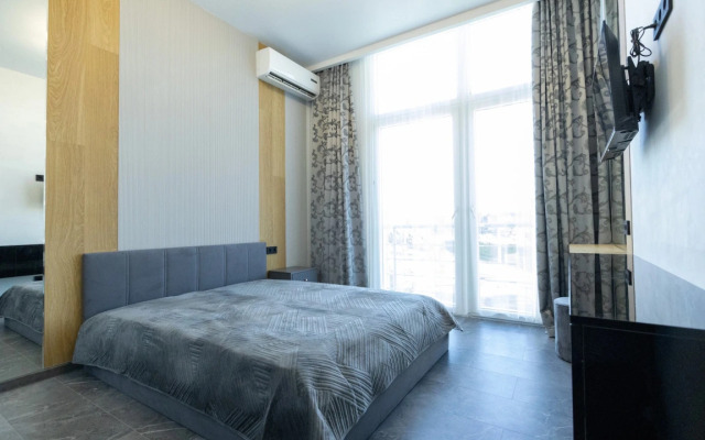 V Yekaterininskom kvartale Flat