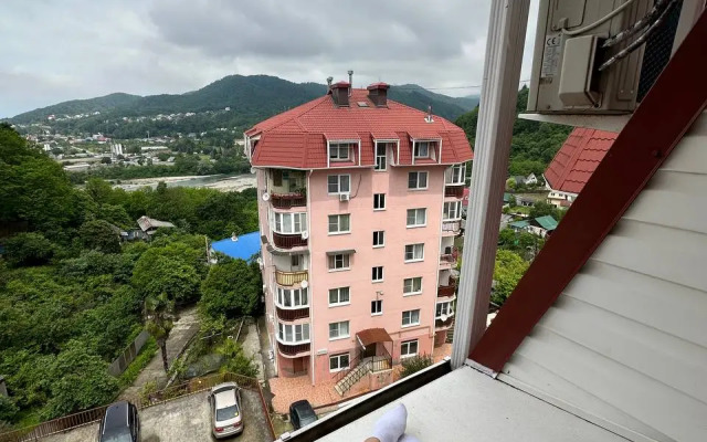 Mansarda Piterskogo Khudozhnika 5 Flat