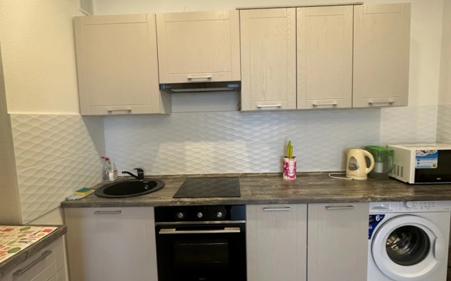 2-Kh Komnatnaya Na Stahanova 71 Flat