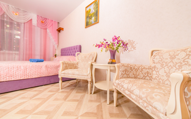 Na Shirotnoj Apartments