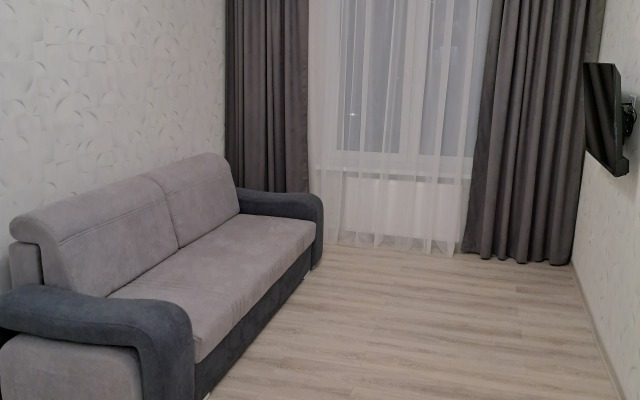 Na Rimskoy nedaleko Ot Baltiyskogo Morya Flat