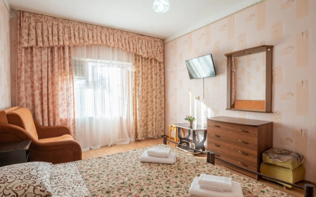 Lazur Allama Group Guest house