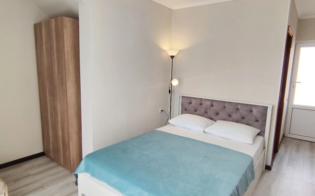 Yuzhny Briz Guest House
